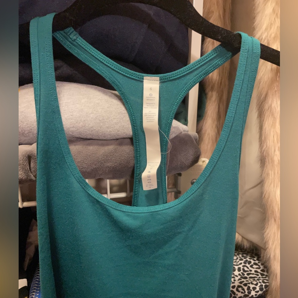 Lululemon racerback tank top - Picture 2 of 7